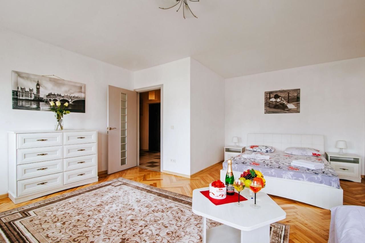 Апартаменты Apartment on Nemiga Минск