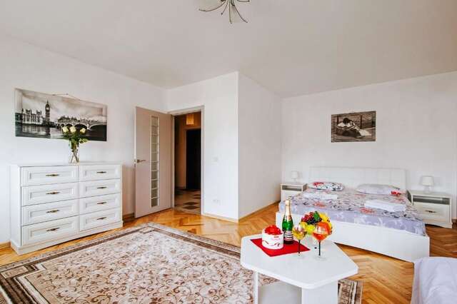 Апартаменты Apartment on Nemiga Минск-36